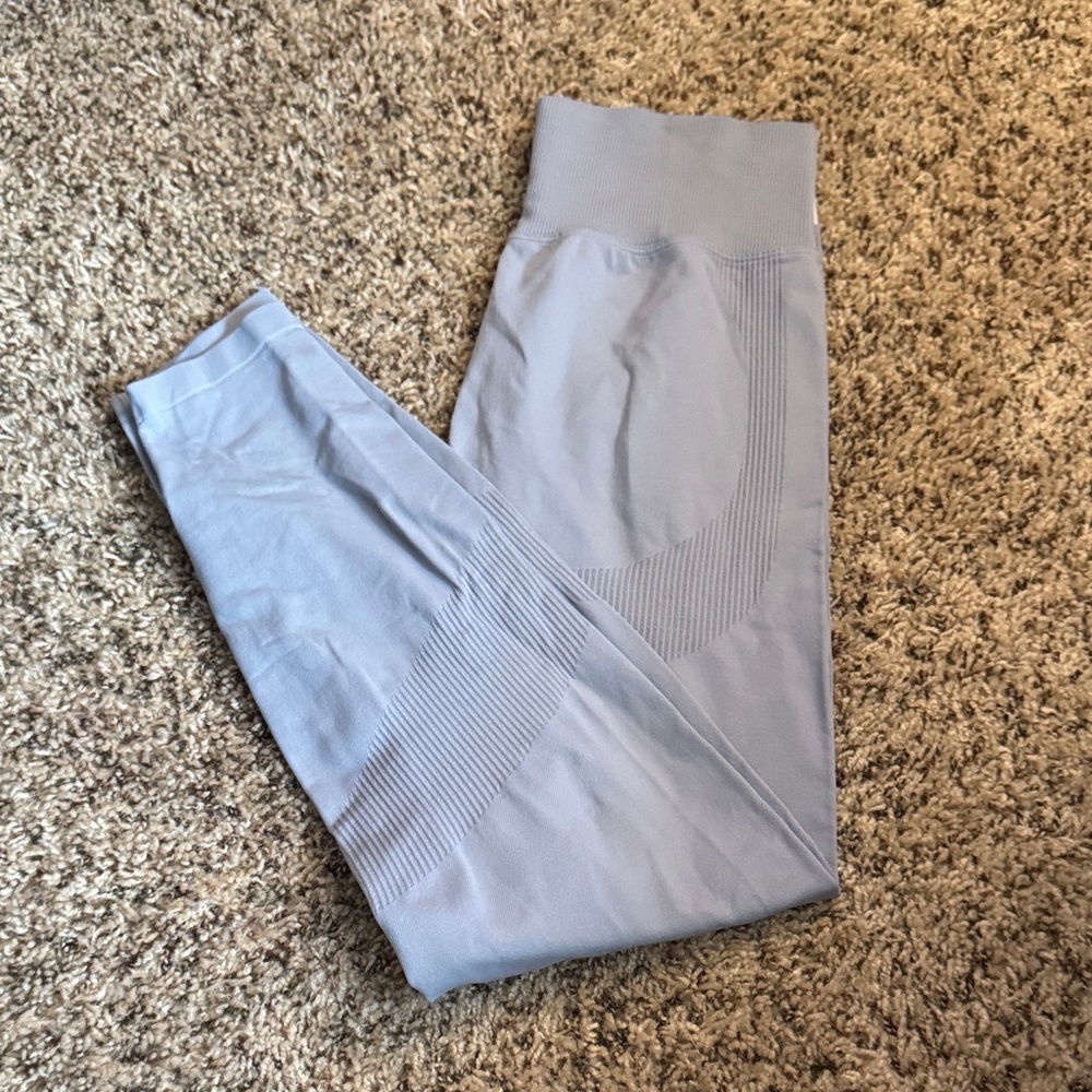 PINK Victoria's Secret Light Blue Seamless Leggings